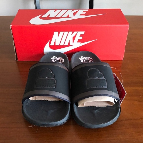Nike Offcourt (NFL Cleveland Browns) DD0512-001 Black Orange Brown - Picture 1 of 5